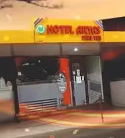 Hotel Aryas Pure Veg